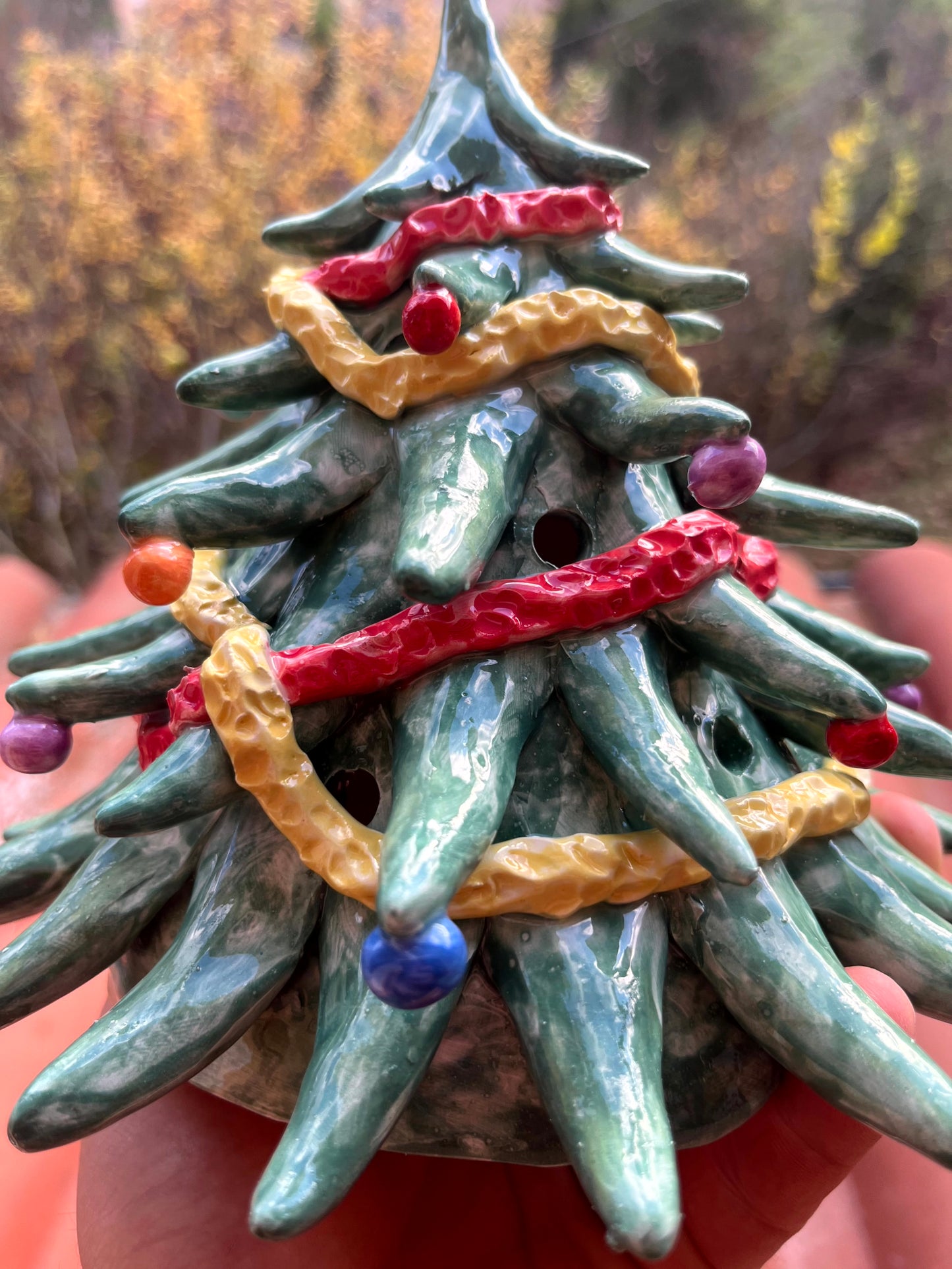 Albero piccolo decorativo e portacandela