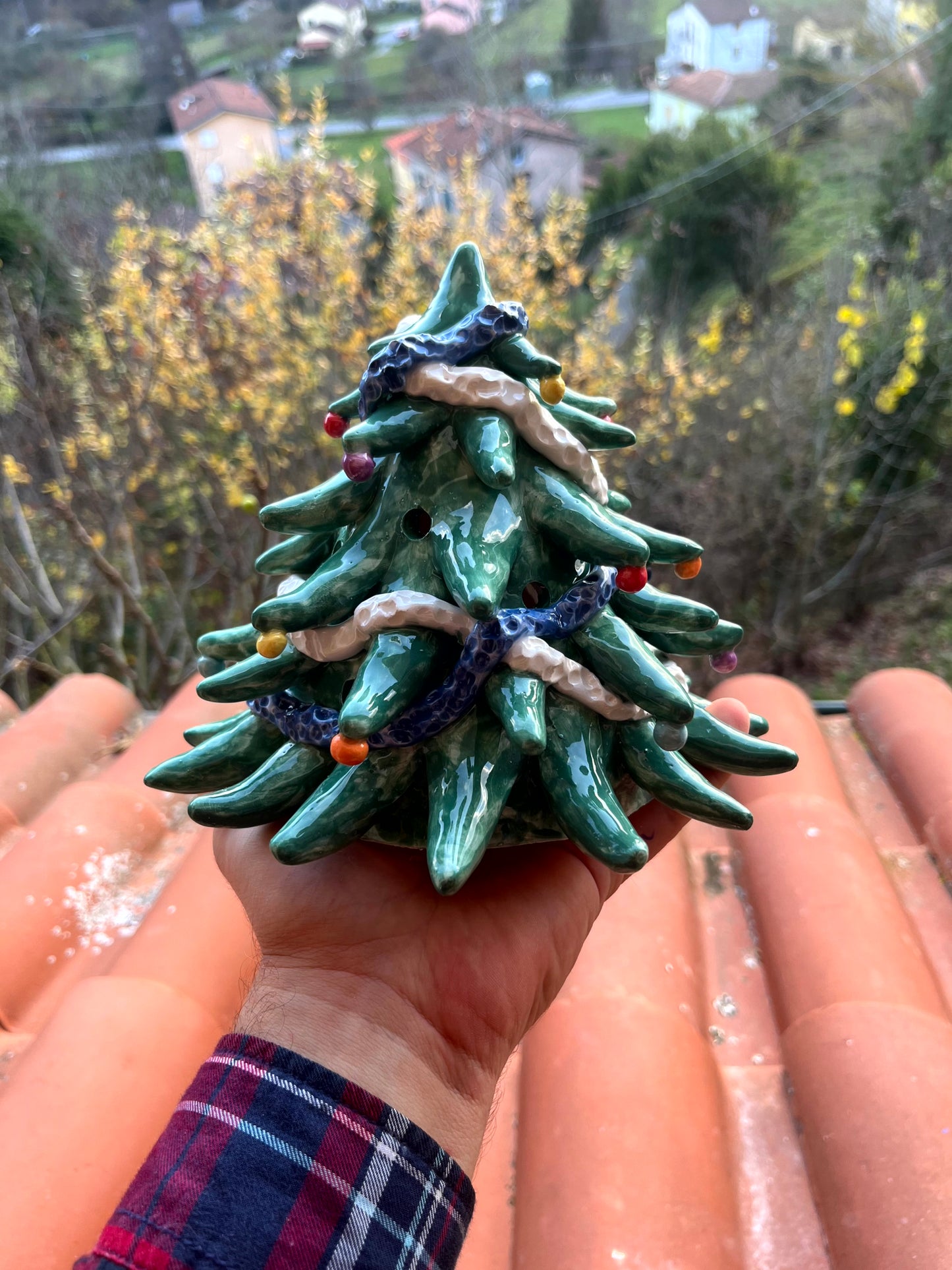 Albero piccolo decorativo e portacandela