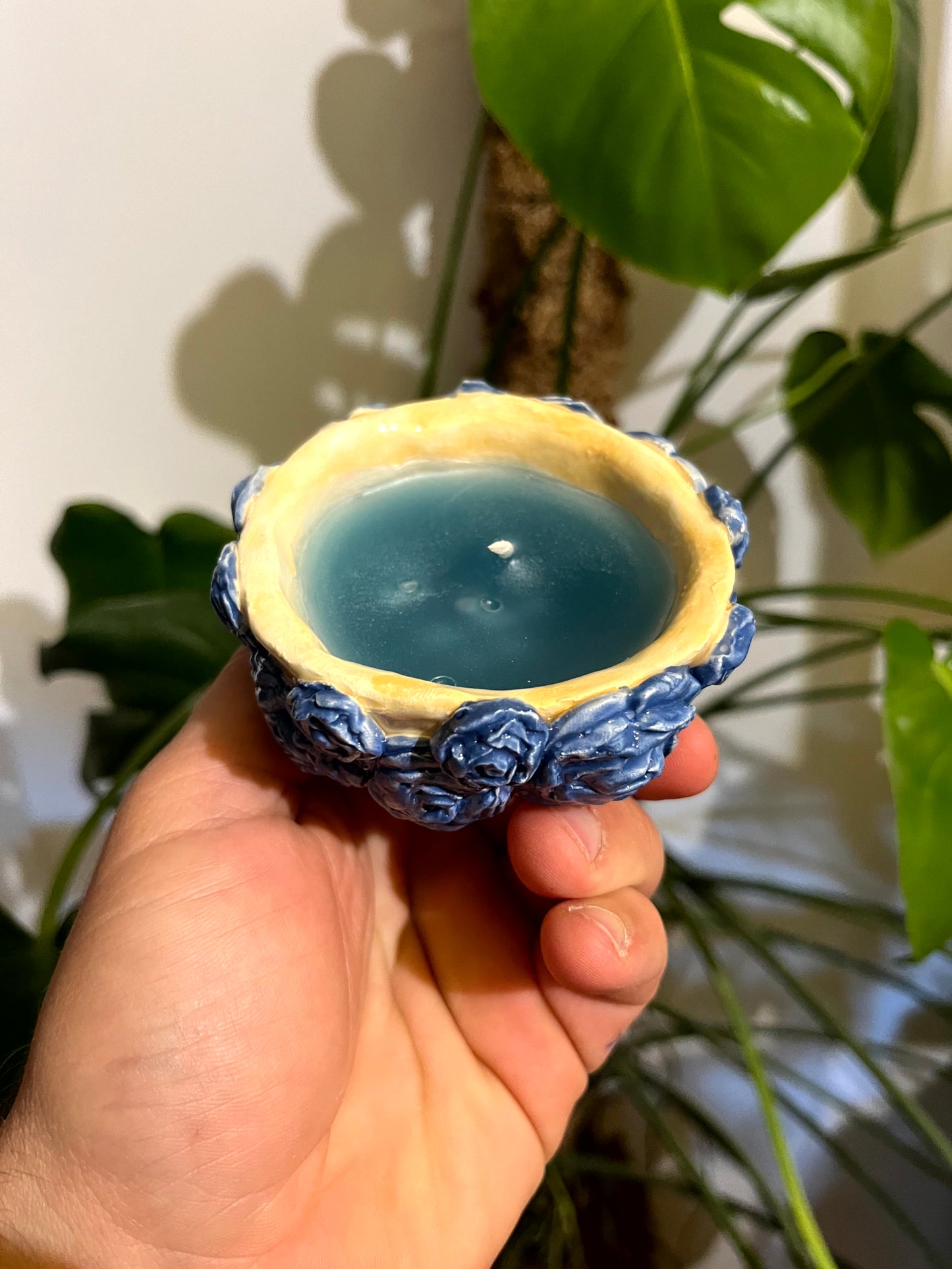 Ciotolino rose con candela