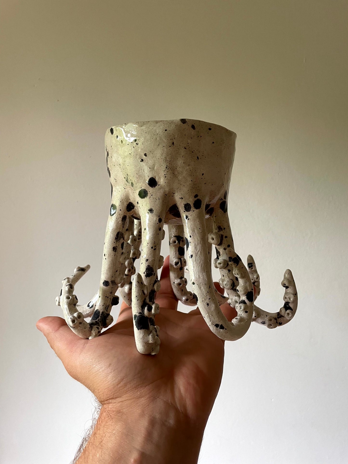 Vaso con tentacoli